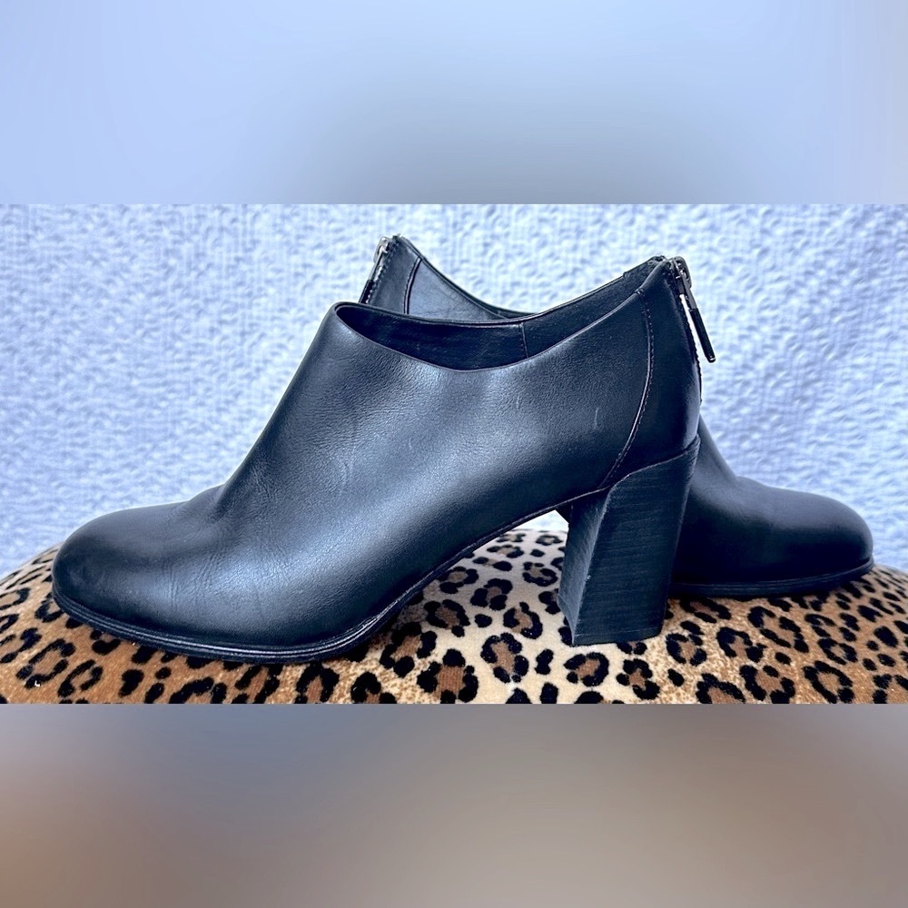 Eileen Fisher Quote Booties in Black
